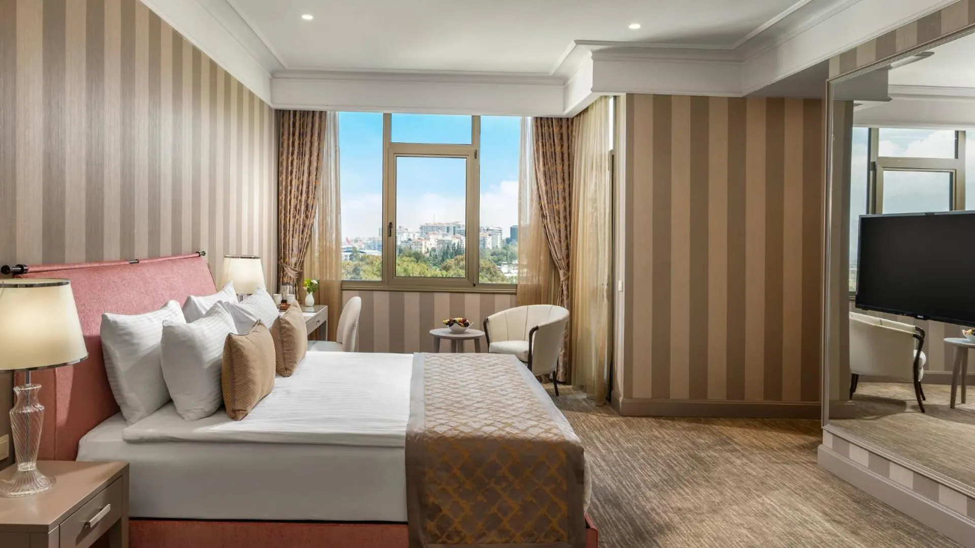 Kaya Izmir Thermal & Convention 5*,